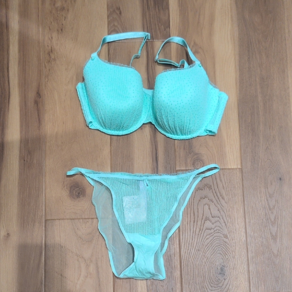 Aqua Lingerie Set